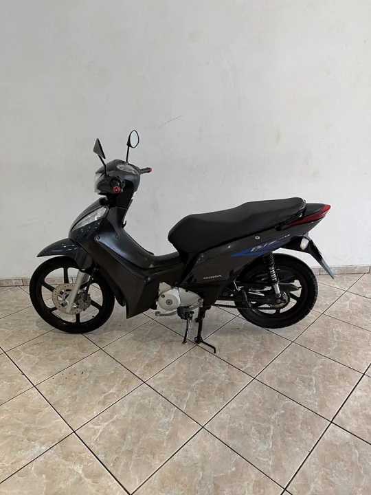 Biz EX 125 Partida Elétrica *Financia 100%*