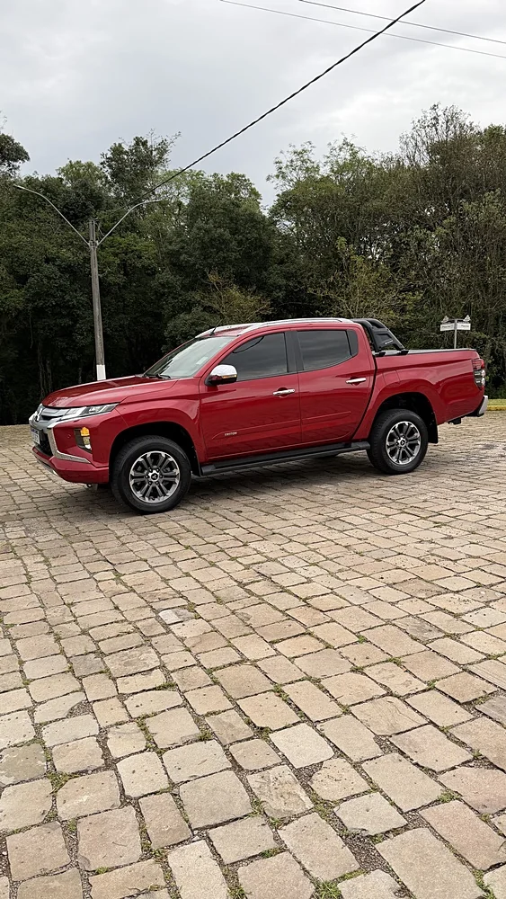 L200 Triton HPE-S 4x4 Aut. 